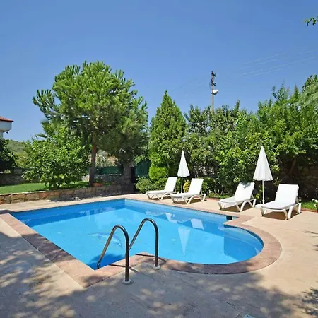 Villa Timelettings Ottoman *