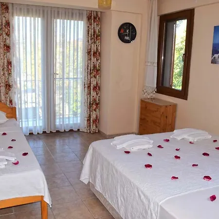 Villa Timelettings Ottoman