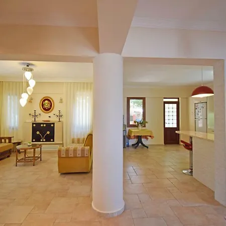 Timelettings Ottoman Villa