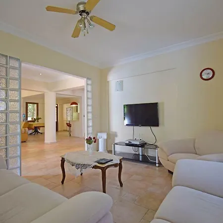 Timelettings Ottoman Villa